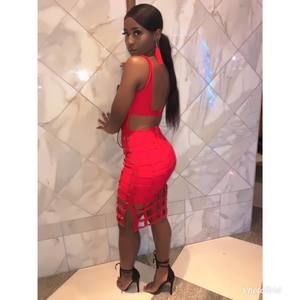 Meet your Posher, Omaria